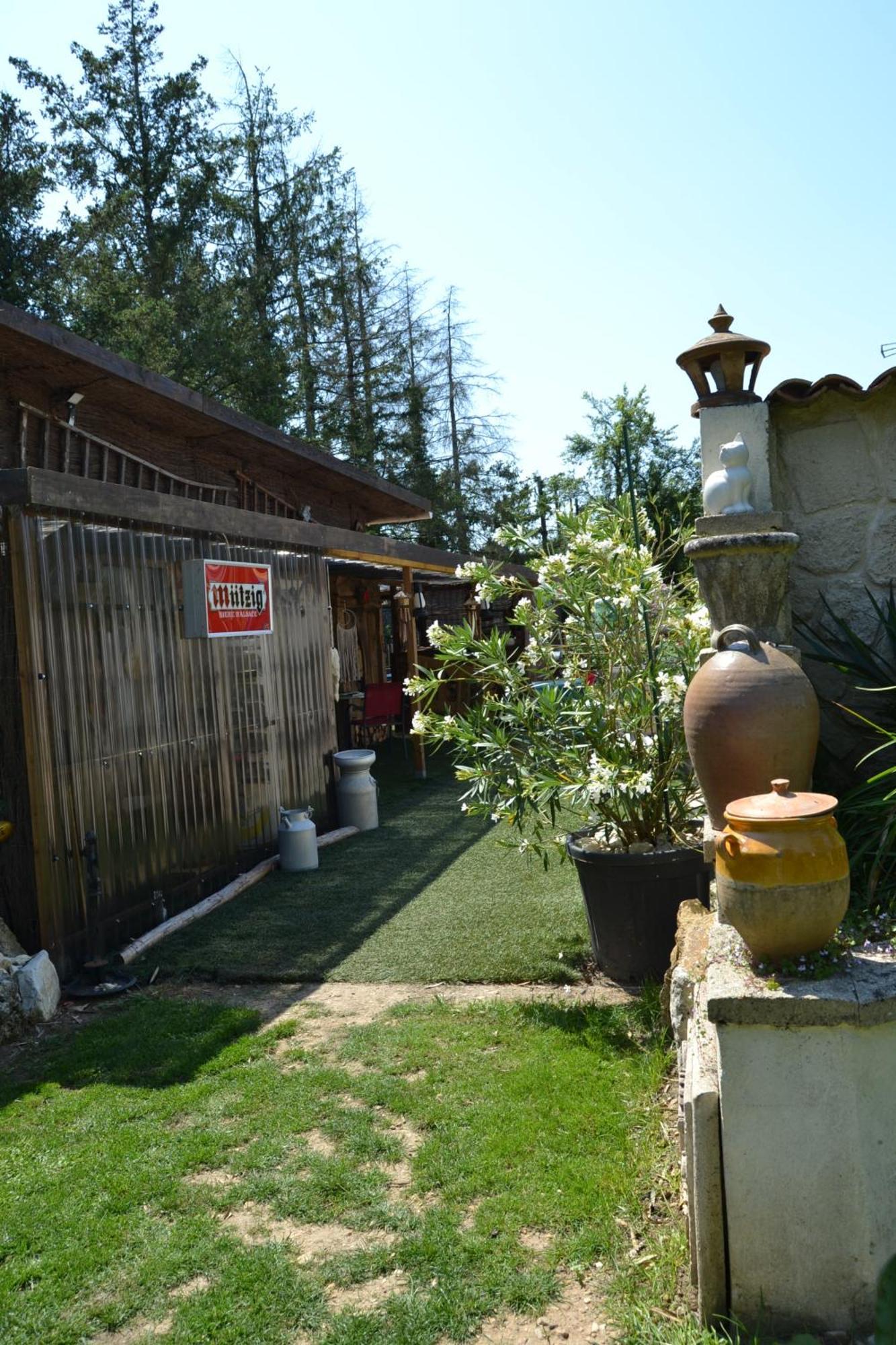 Le Gite De La Lombriere Saint-Denis-de-Pile Ngoại thất bức ảnh